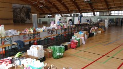 distribution-sacs-solidaires-colis-alimentaires-02.jpg