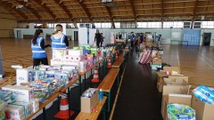 distribution-sacs-solidaires-colis-alimentaires-03.jpg