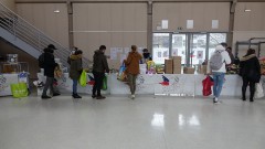 distribution-sacs-solidaires-colis-alimentaires-13.jpg