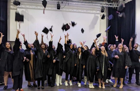 remise de diplômes de la licence LEA